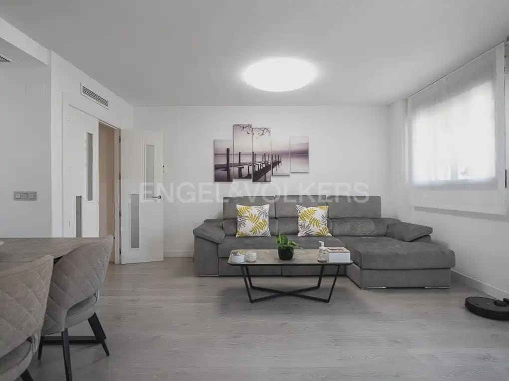 3 makuuhuone Huoneisto vuokrattavana paikassa Burjassot mukana 
autotalli - 1 500 € (Ref: 9944905)