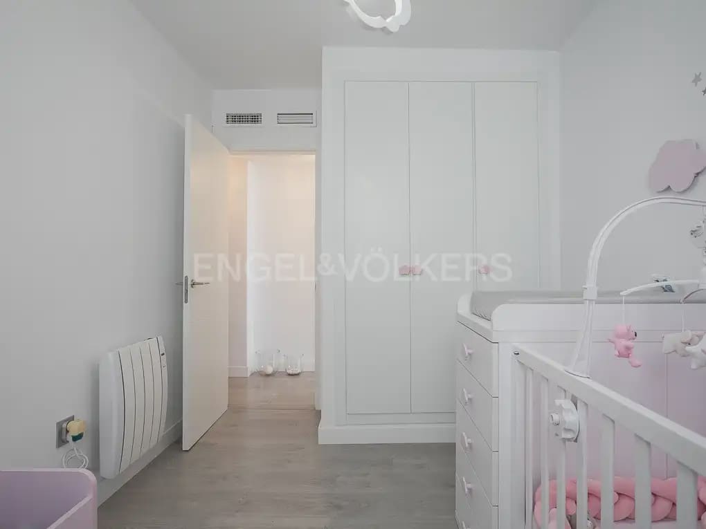 3 makuuhuone Huoneisto vuokrattavana paikassa Burjassot mukana 
autotalli - 1 500 € (Ref: 9944905)