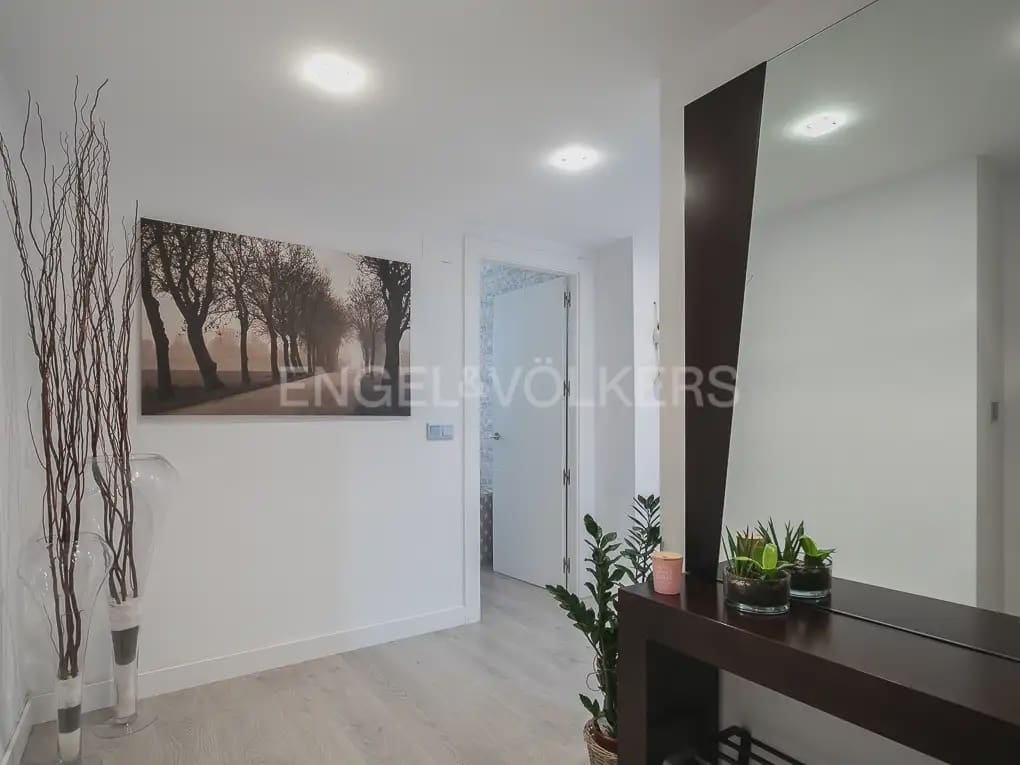 3 makuuhuone Huoneisto vuokrattavana paikassa Burjassot mukana 
autotalli - 1 500 € (Ref: 9944905)