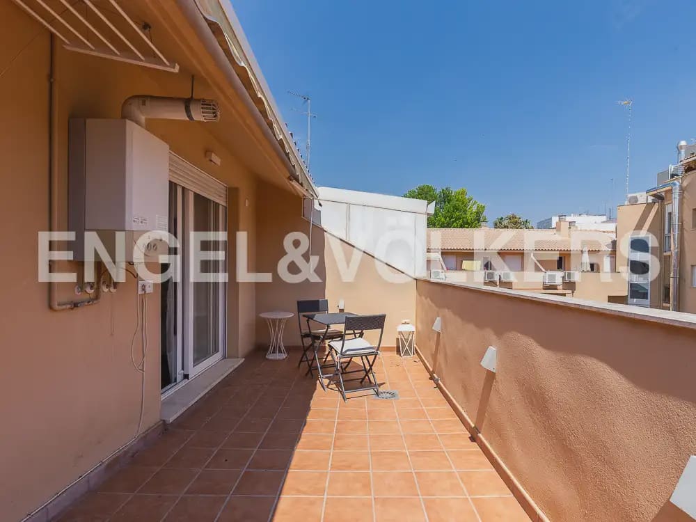 1 soverom Leilighet til leie i Valencia by - € 1 700 (Ref: 9944950)
