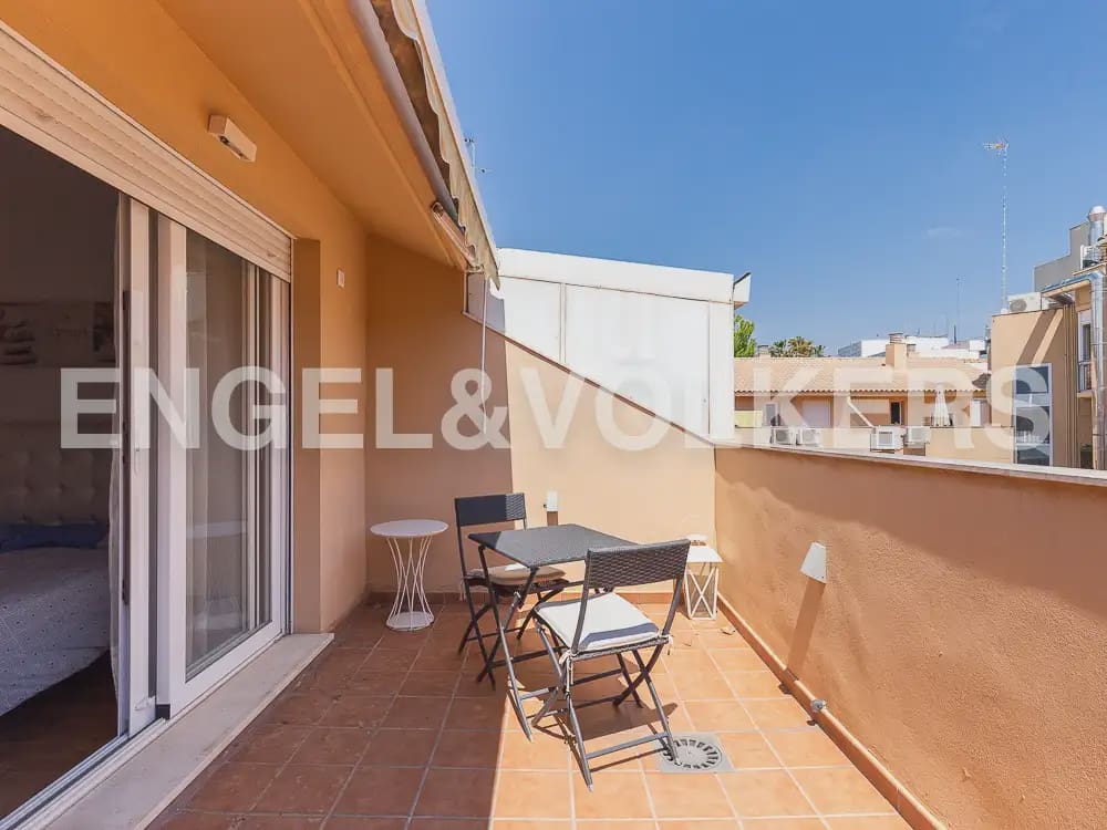1 soverom Leilighet til leie i Valencia by - € 1 700 (Ref: 9944950)