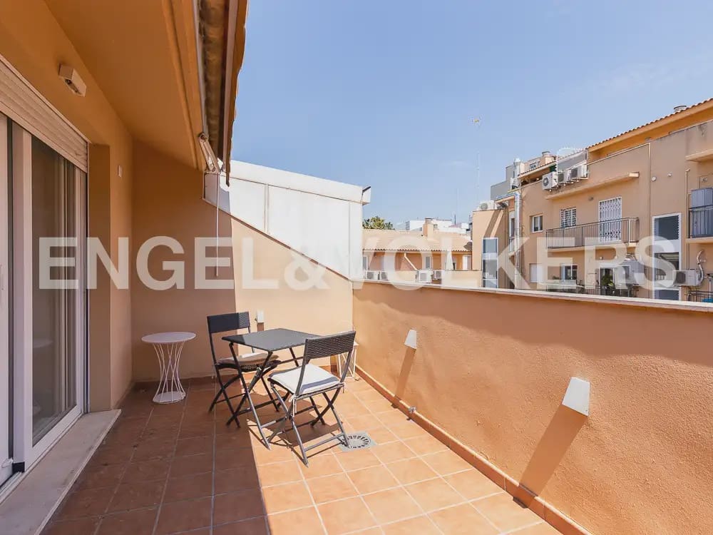 1 soverom Leilighet til leie i Valencia by - € 1 700 (Ref: 9944950)