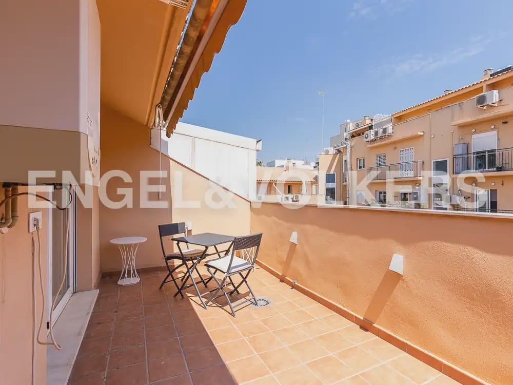 1 soverom Leilighet til leie i Valencia by - € 1 700 (Ref: 9944950)