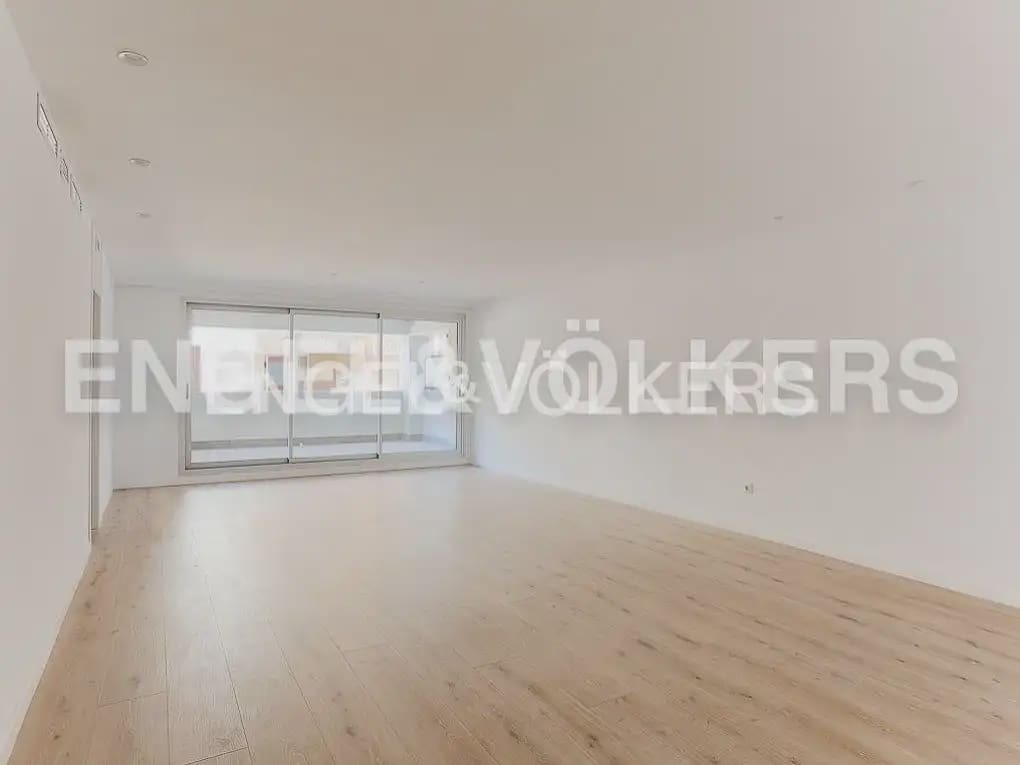 4 camera da letto Appartamento in vendita in Castello de la Plana con garage - 297.000 € (Rif: 9946125)