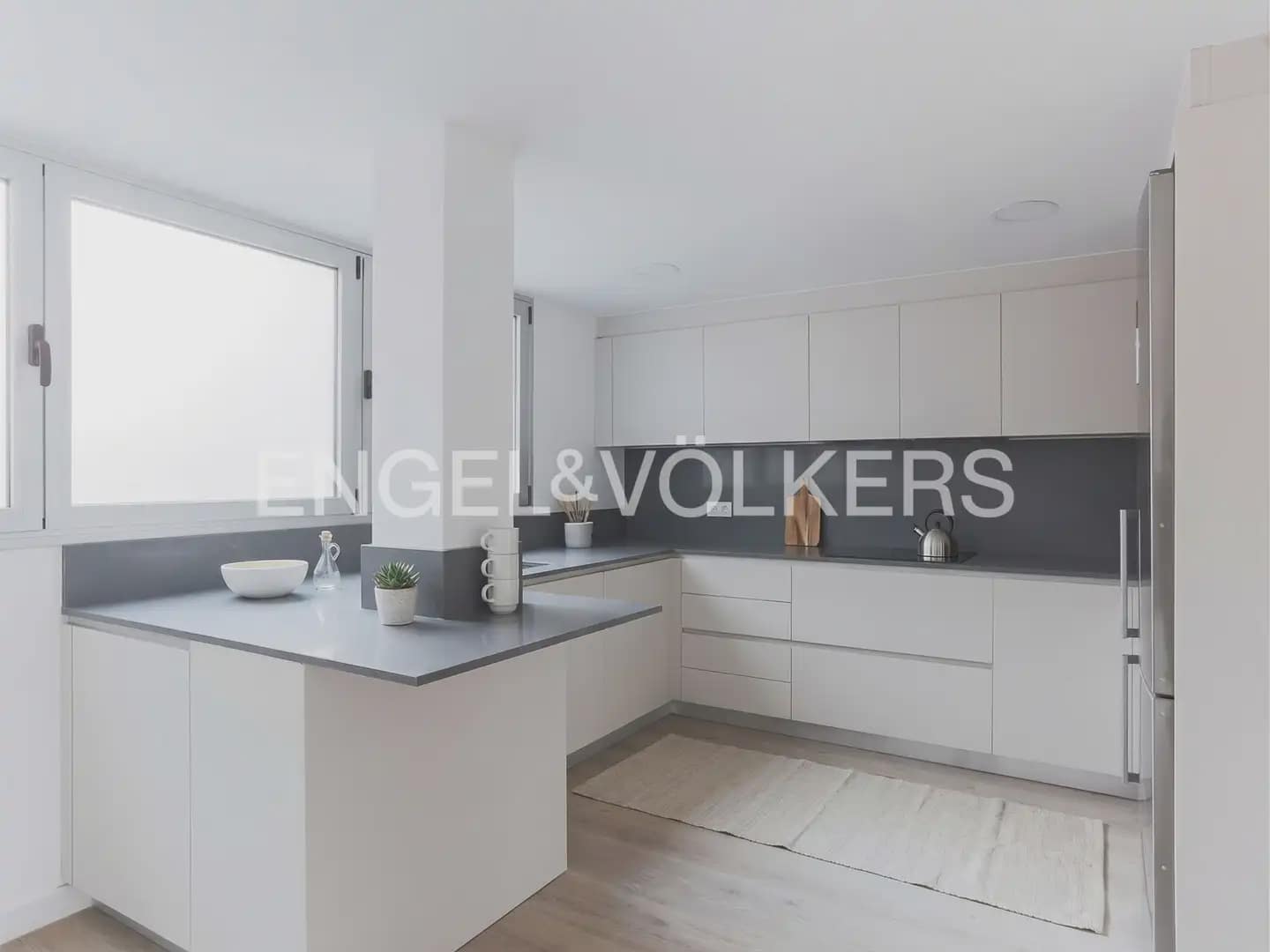 4 camera da letto Appartamento in vendita in Castello de la Plana con garage - 297.000 € (Rif: 9946125)