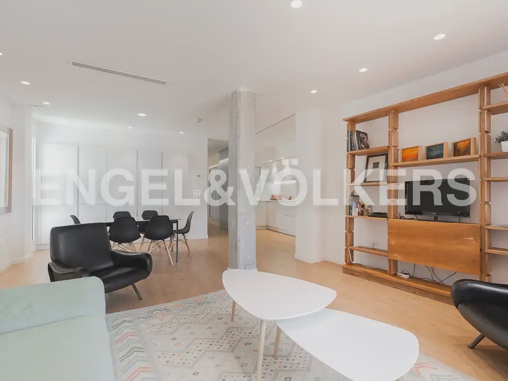 2 soveværelse Lejlighed til leje i Valencia by - € 2.300 (Ref: 9946126)