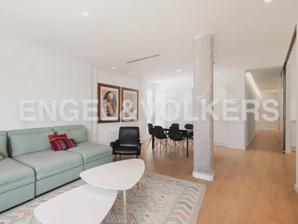 2 soveværelse Lejlighed til leje i Valencia by - € 2.300 (Ref: 9946126)