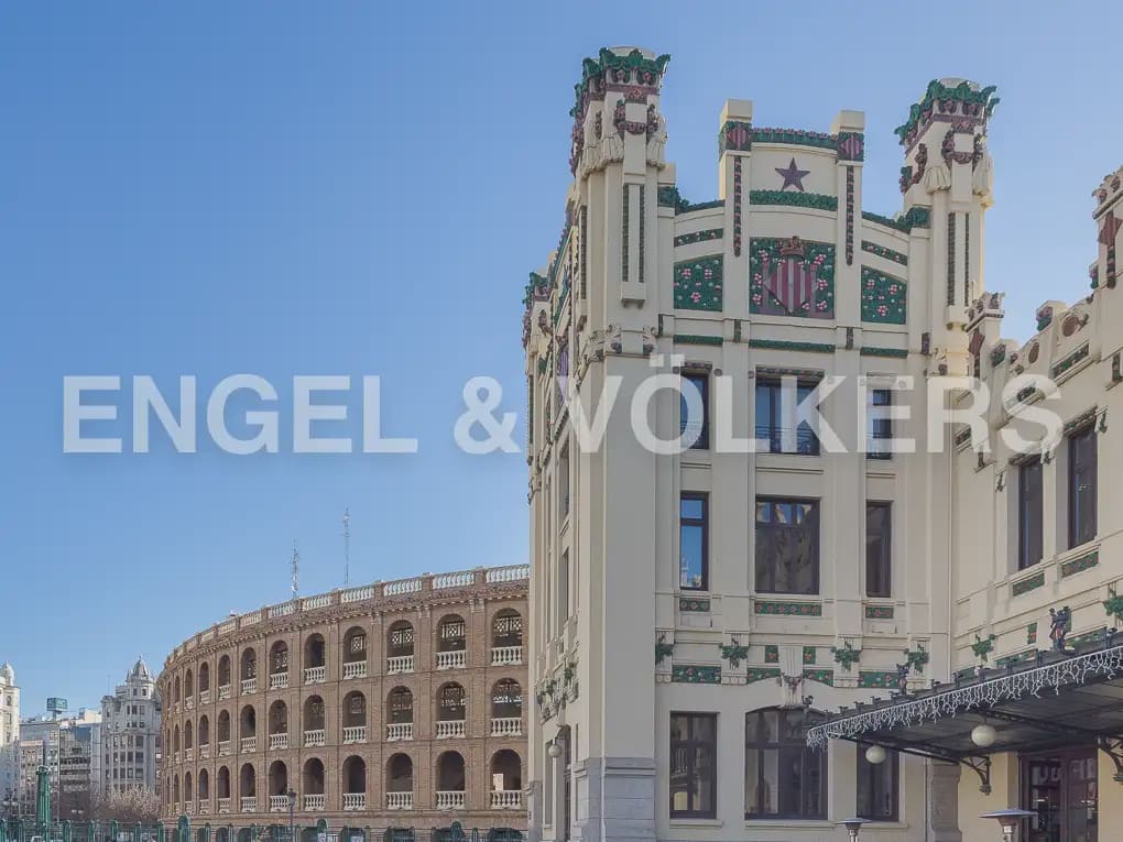 2 soveværelse Lejlighed til leje i Valencia by - € 2.300 (Ref: 9946126)