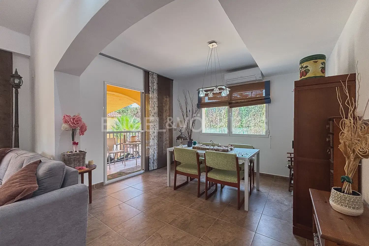 5 soverom Villa til leie i Betera med svømmebasseng garasje - € 2 800 (Ref: 9946128)