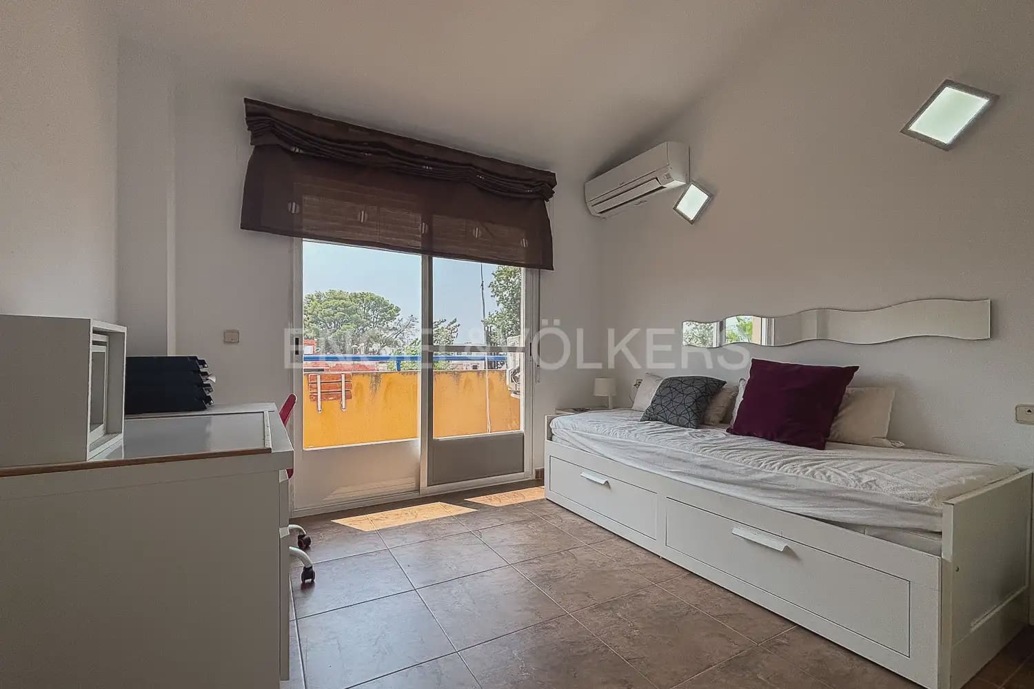 5 soverom Villa til leie i Betera med svømmebasseng garasje - € 2 800 (Ref: 9946128)