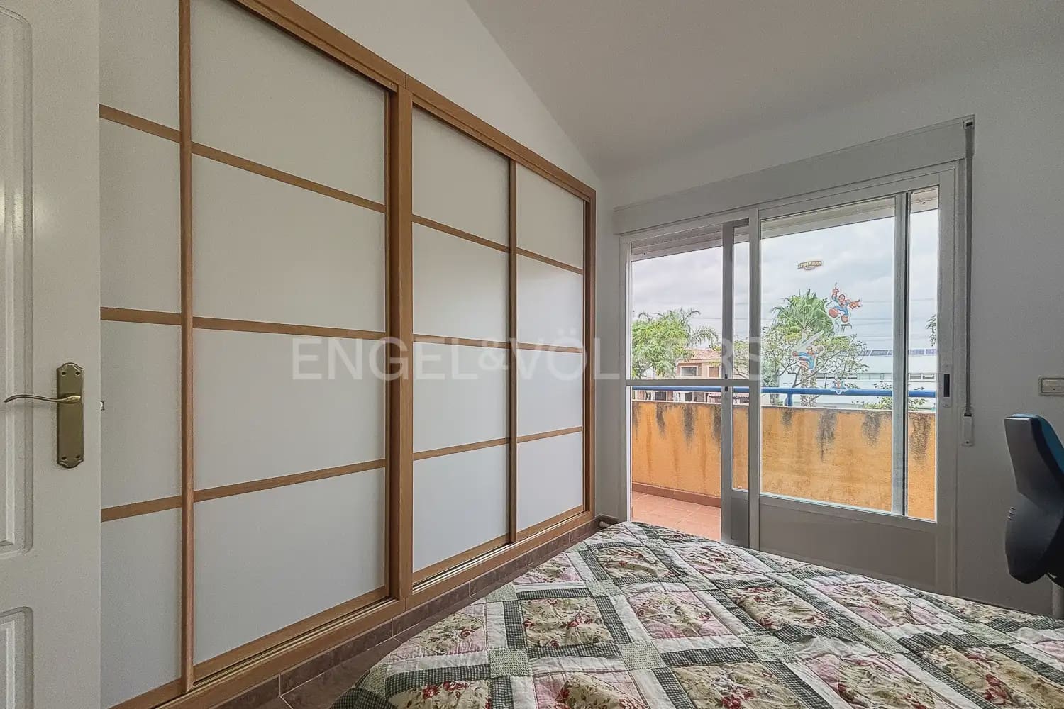 5 soverom Villa til leie i Betera med svømmebasseng garasje - € 2 800 (Ref: 9946128)