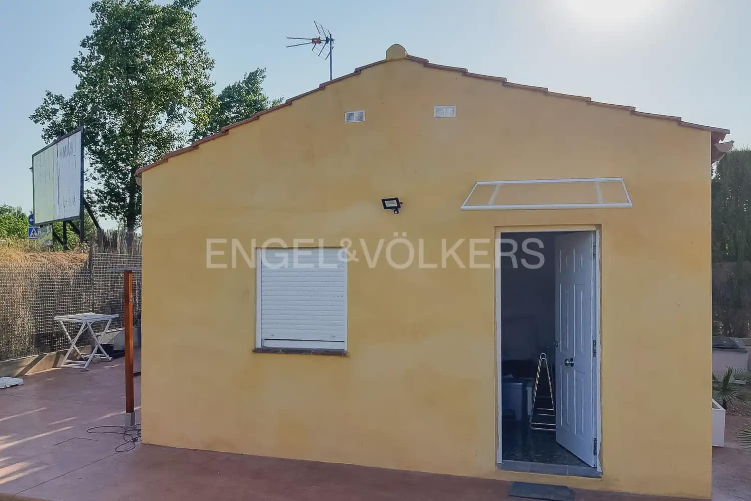 5 soverom Villa til leie i Betera med svømmebasseng garasje - € 2 800 (Ref: 9946128)