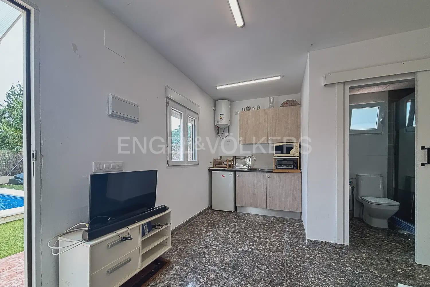 5 soverom Villa til leie i Betera med svømmebasseng garasje - € 2 800 (Ref: 9946128)