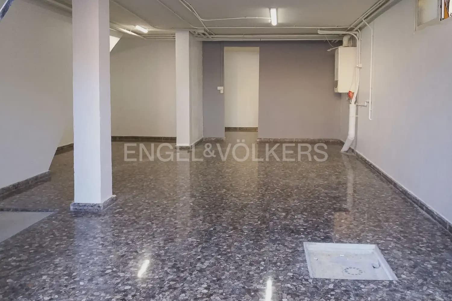 5 soverom Villa til leie i Betera med svømmebasseng garasje - € 2 800 (Ref: 9946128)
