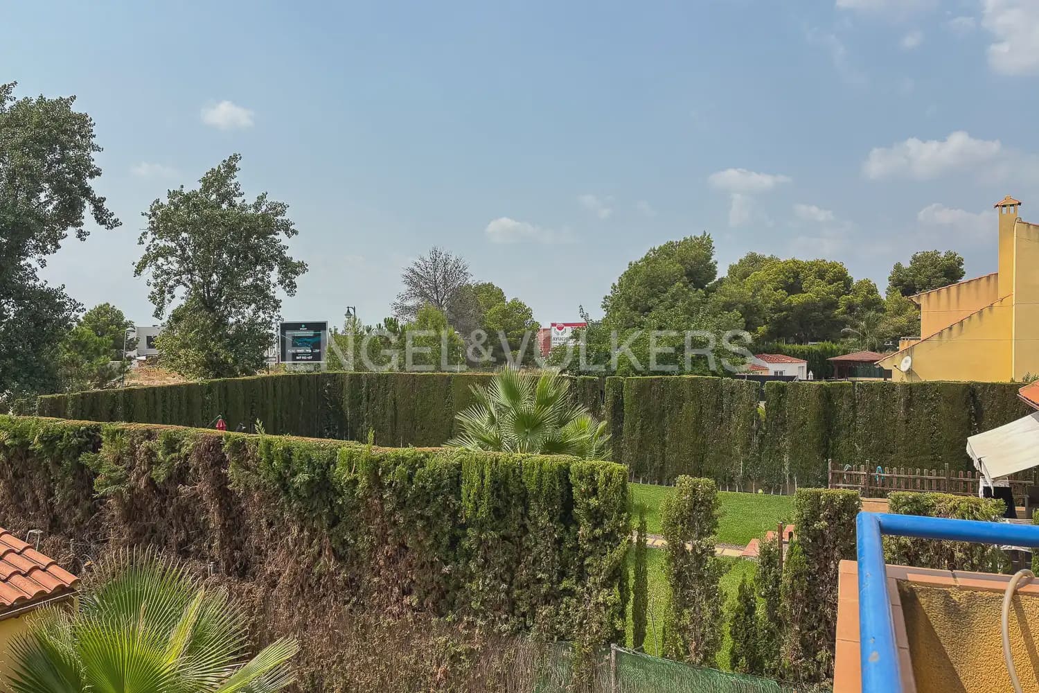 5 soverom Villa til leie i Betera med svømmebasseng garasje - € 2 800 (Ref: 9946128)