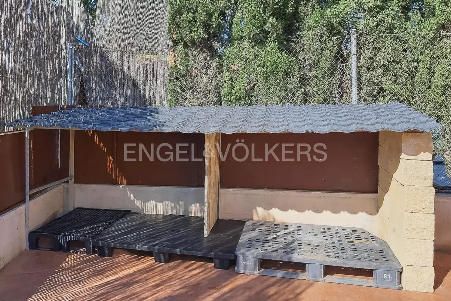 5 soverom Villa til leie i Betera med svømmebasseng garasje - € 2 800 (Ref: 9946128)