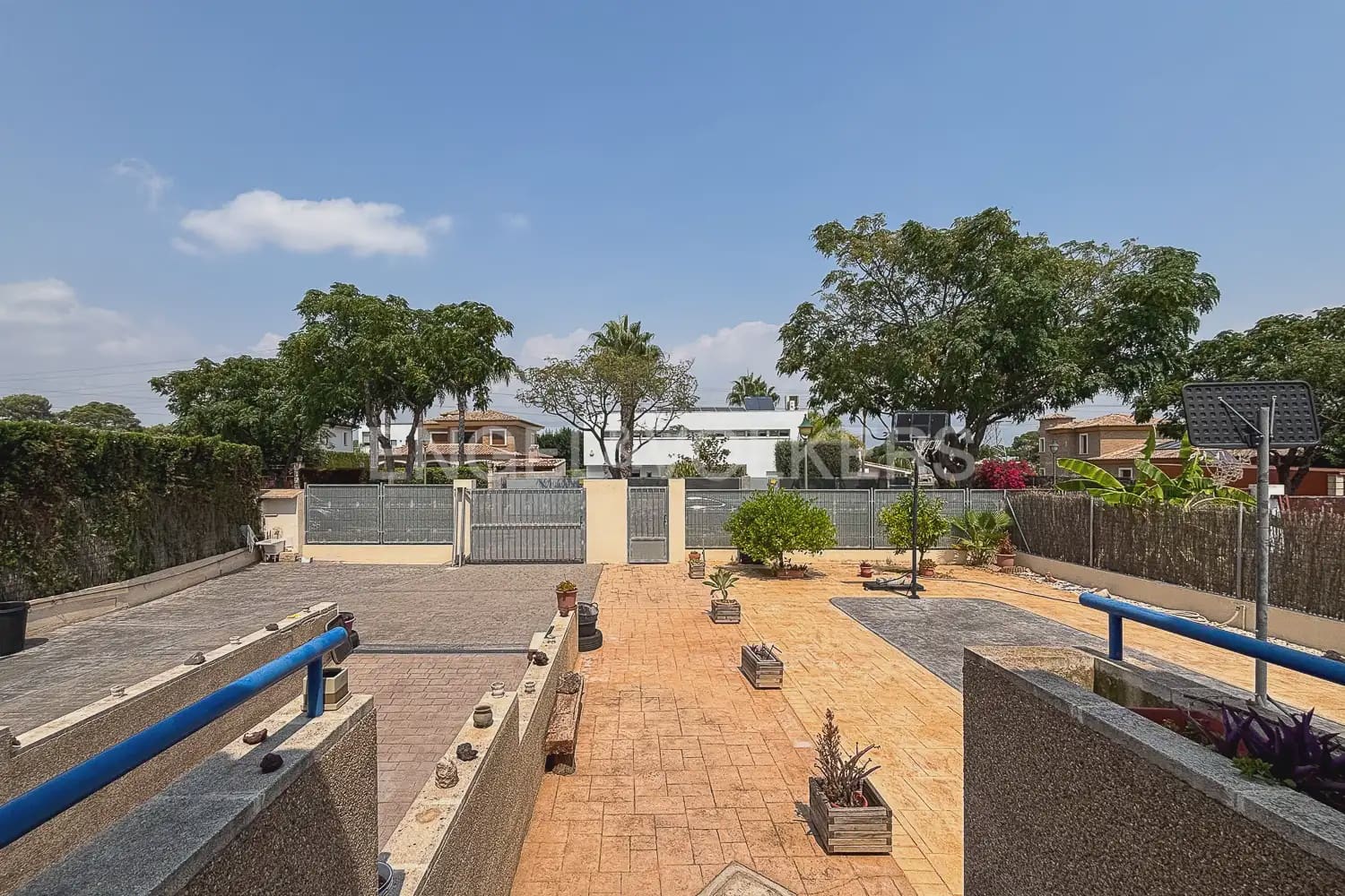 5 soverom Villa til leie i Betera med svømmebasseng garasje - € 2 800 (Ref: 9946128)