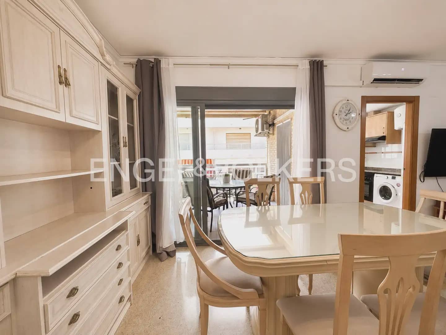 2 bedroom Flat for rent in Sagunto / Sagunt with garage - € 1,150 (Ref: 9946543)