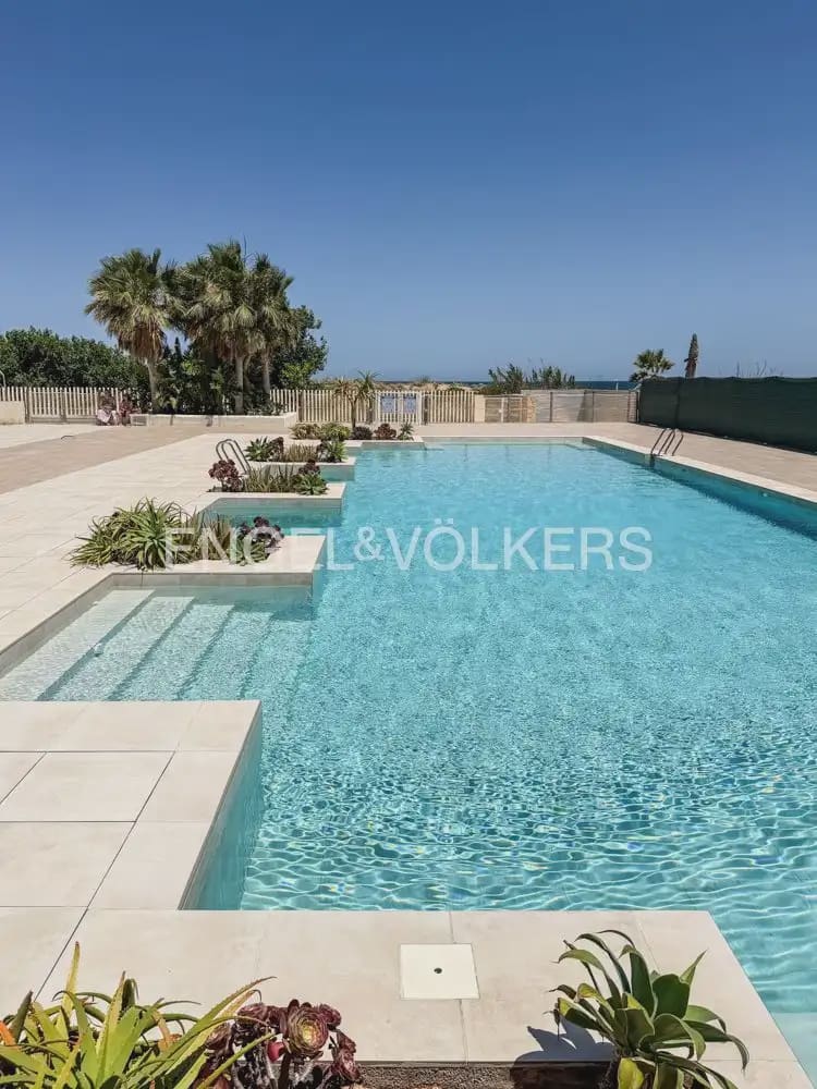 3 sypialnia Mieszkanie do wynajęcia w Denia z basenem garażem - 1 800 € (Ref: 9946545)