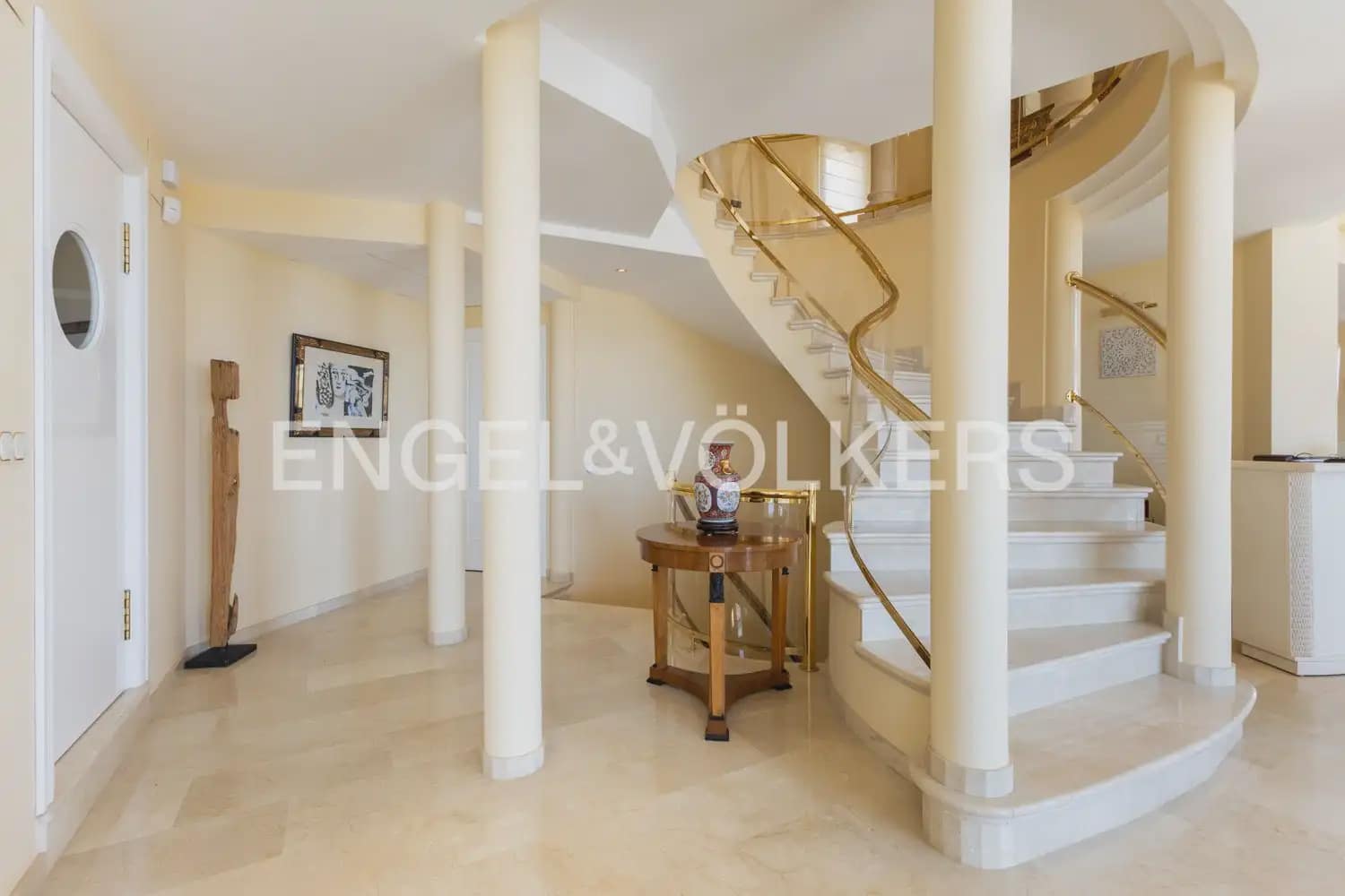 5 soverom Villa til salgs i Javea / Xabia med svømmebasseng garasje - € 3 950 000 (Ref: 9946548)