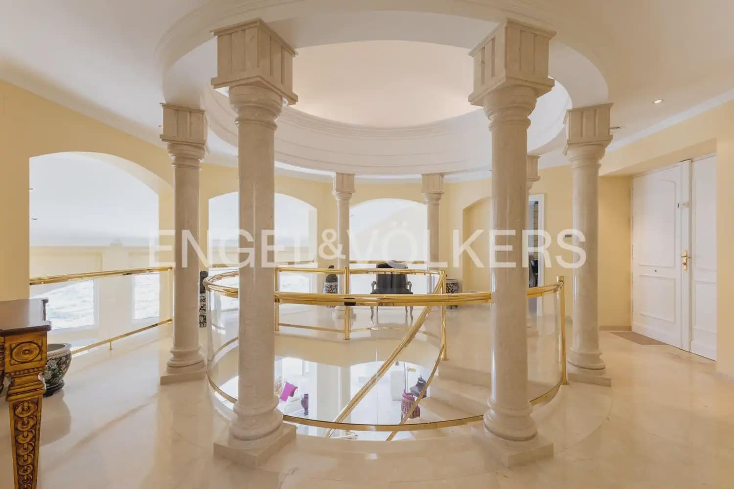 5 soverom Villa til salgs i Javea / Xabia med svømmebasseng garasje - € 3 950 000 (Ref: 9946548)