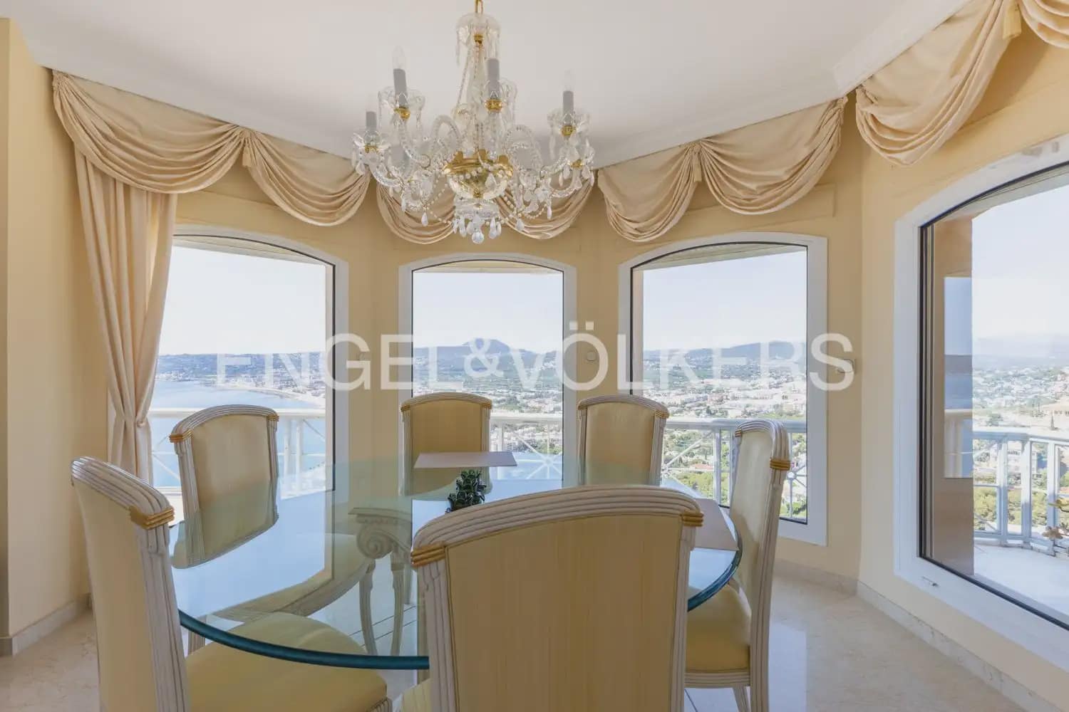 5 soverom Villa til salgs i Javea / Xabia med svømmebasseng garasje - € 3 950 000 (Ref: 9946548)