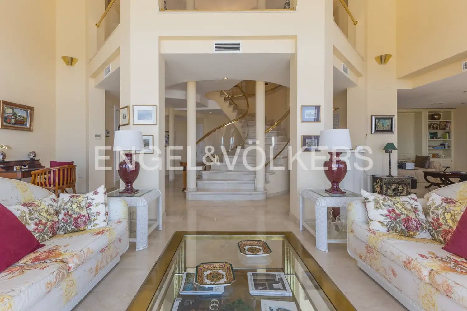 5 soverom Villa til salgs i Javea / Xabia med svømmebasseng garasje - € 3 950 000 (Ref: 9946548)