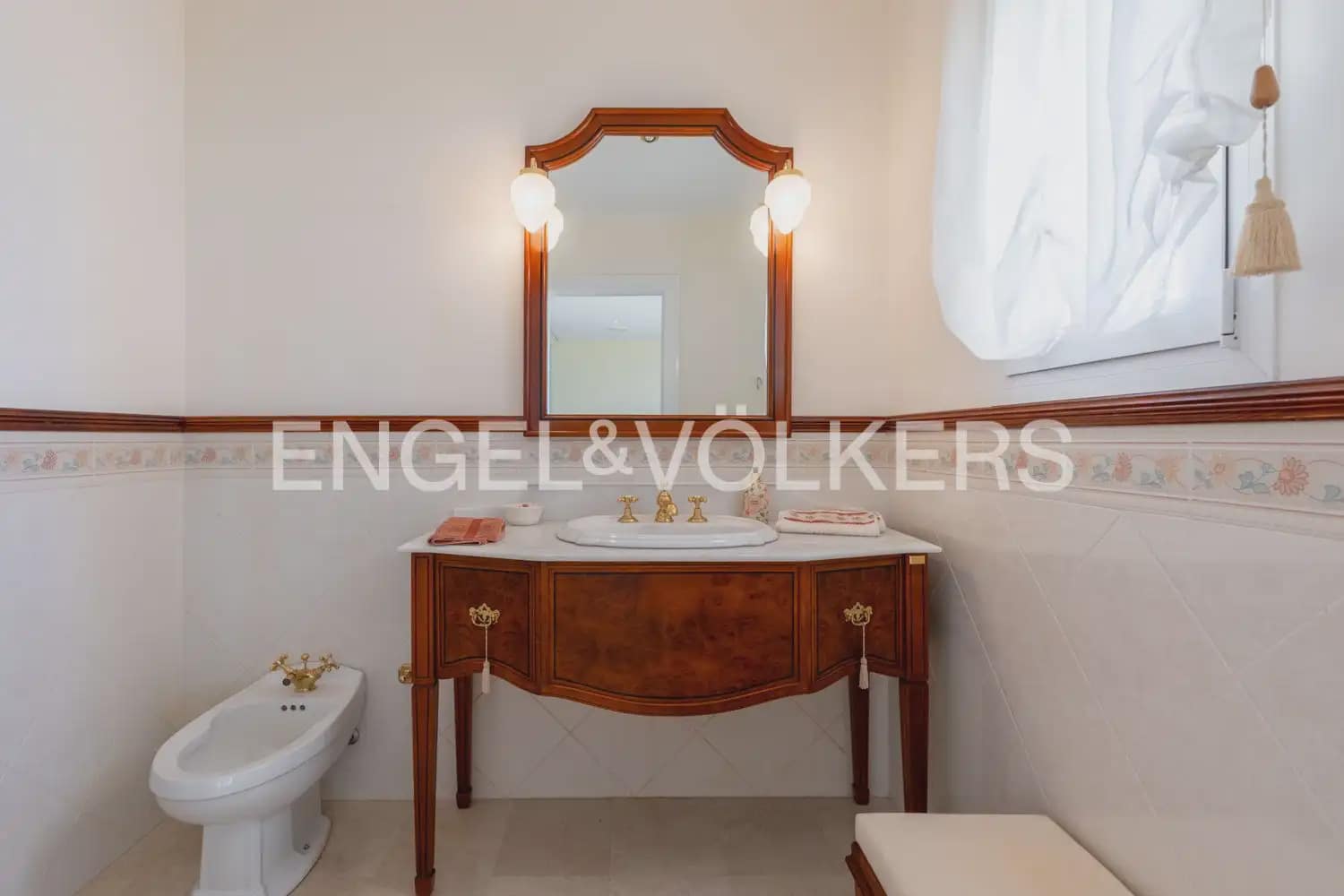 5 soverom Villa til salgs i Javea / Xabia med svømmebasseng garasje - € 3 950 000 (Ref: 9946548)