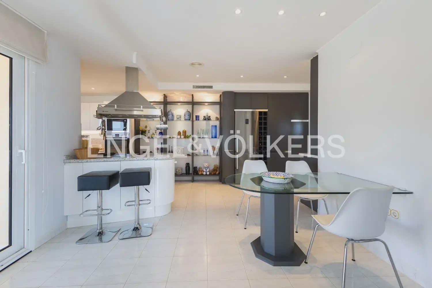 5 soverom Villa til salgs i Javea / Xabia med svømmebasseng garasje - € 3 950 000 (Ref: 9946548)