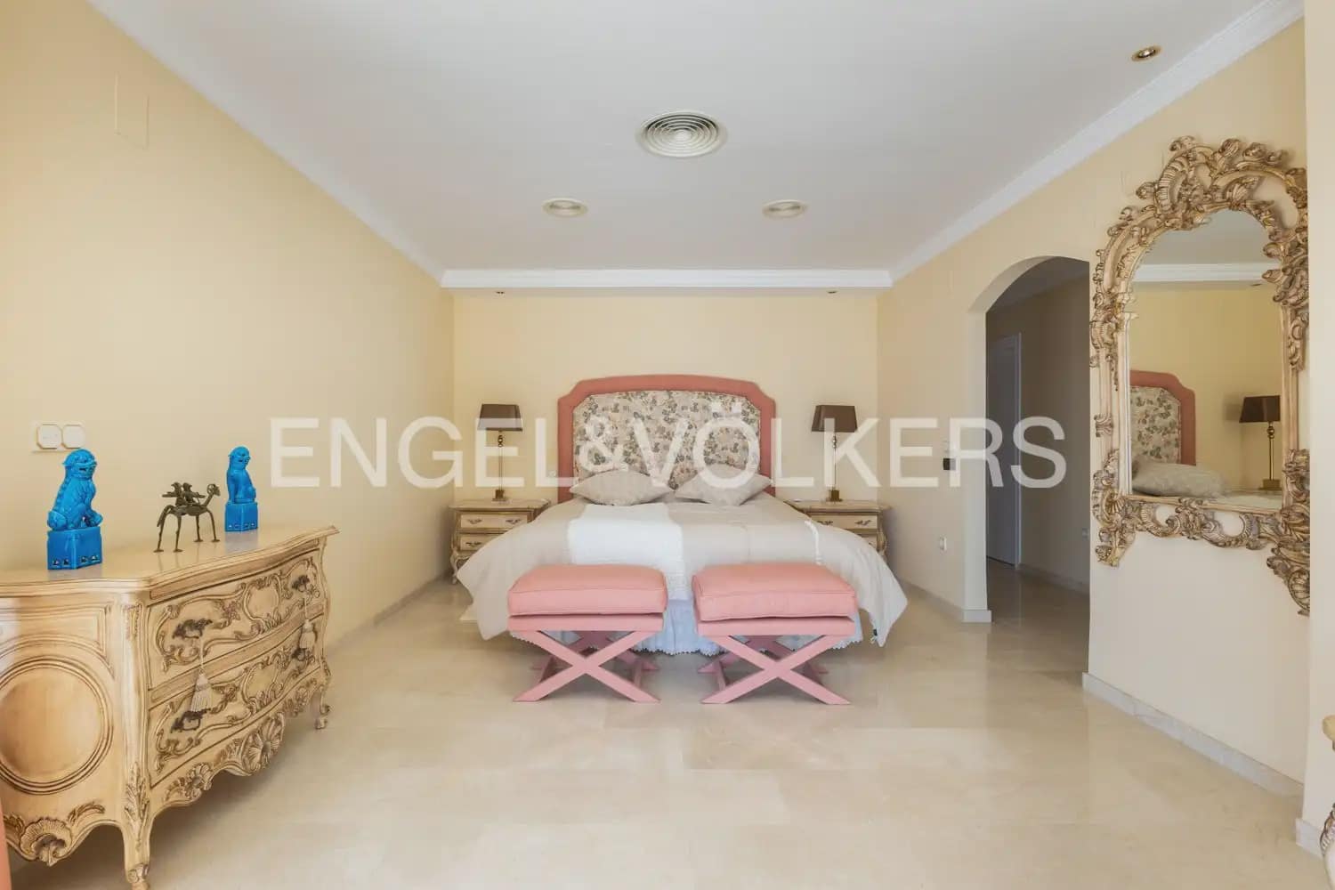 5 soverom Villa til salgs i Javea / Xabia med svømmebasseng garasje - € 3 950 000 (Ref: 9946548)