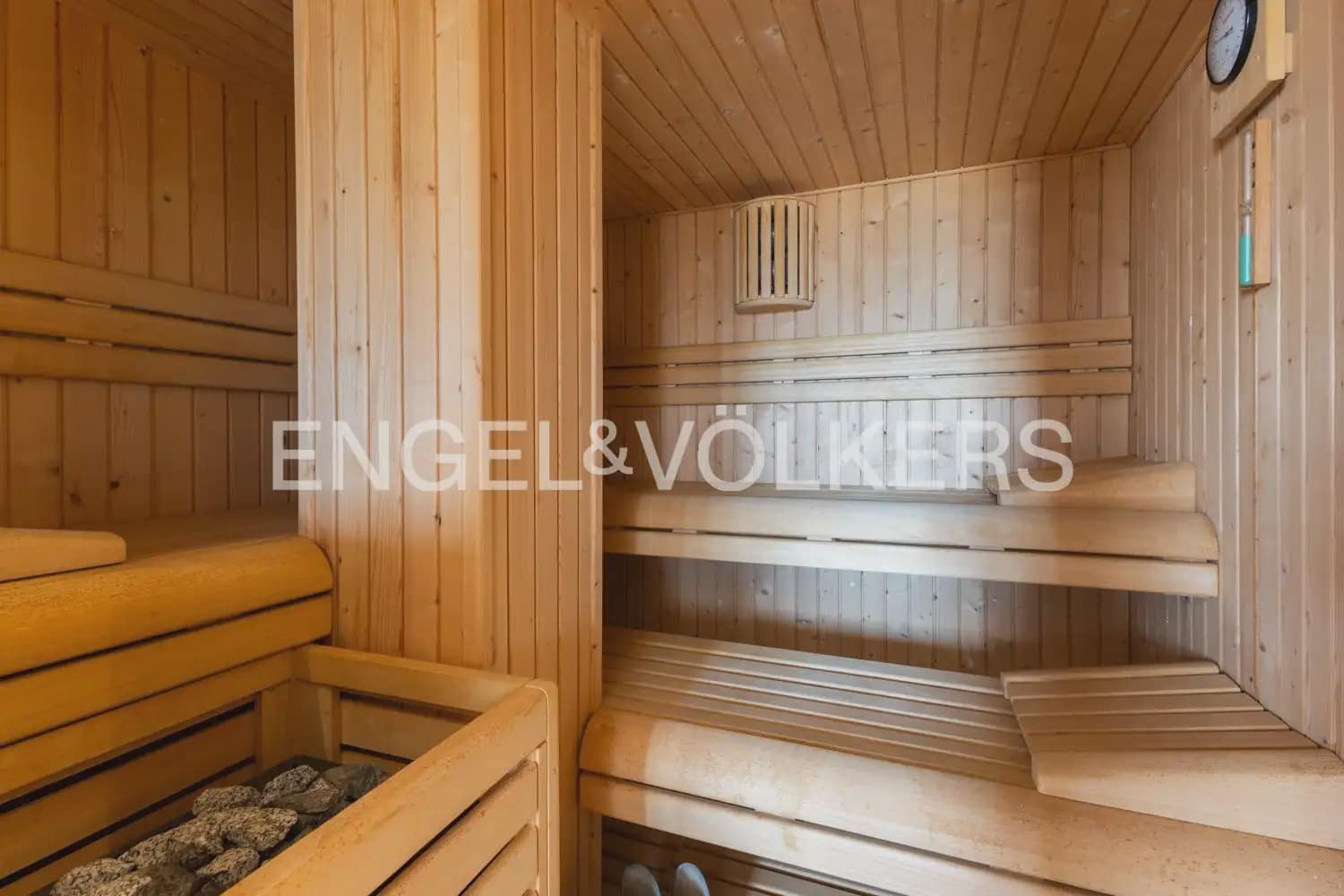 5 soverom Villa til salgs i Javea / Xabia med svømmebasseng garasje - € 3 950 000 (Ref: 9946548)