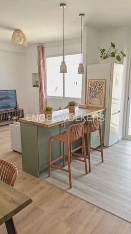 2 soverom Leilighet til leie i Cabanyal-Canyamelar, Valencia by - € 1 390 (Ref: 9946771)