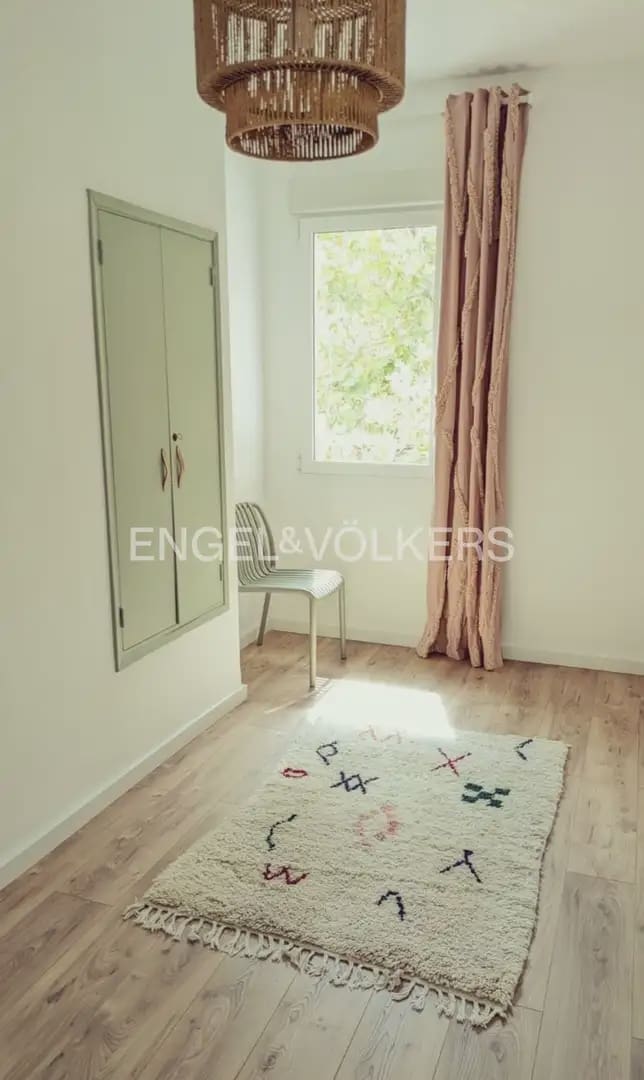 2 quarto Apartamento para arrendar em Valencia cidade - 1 390 € (Ref: 9946771)