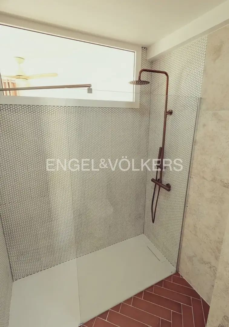 2 quarto Apartamento para arrendar em Valencia cidade - 1 390 € (Ref: 9946771)
