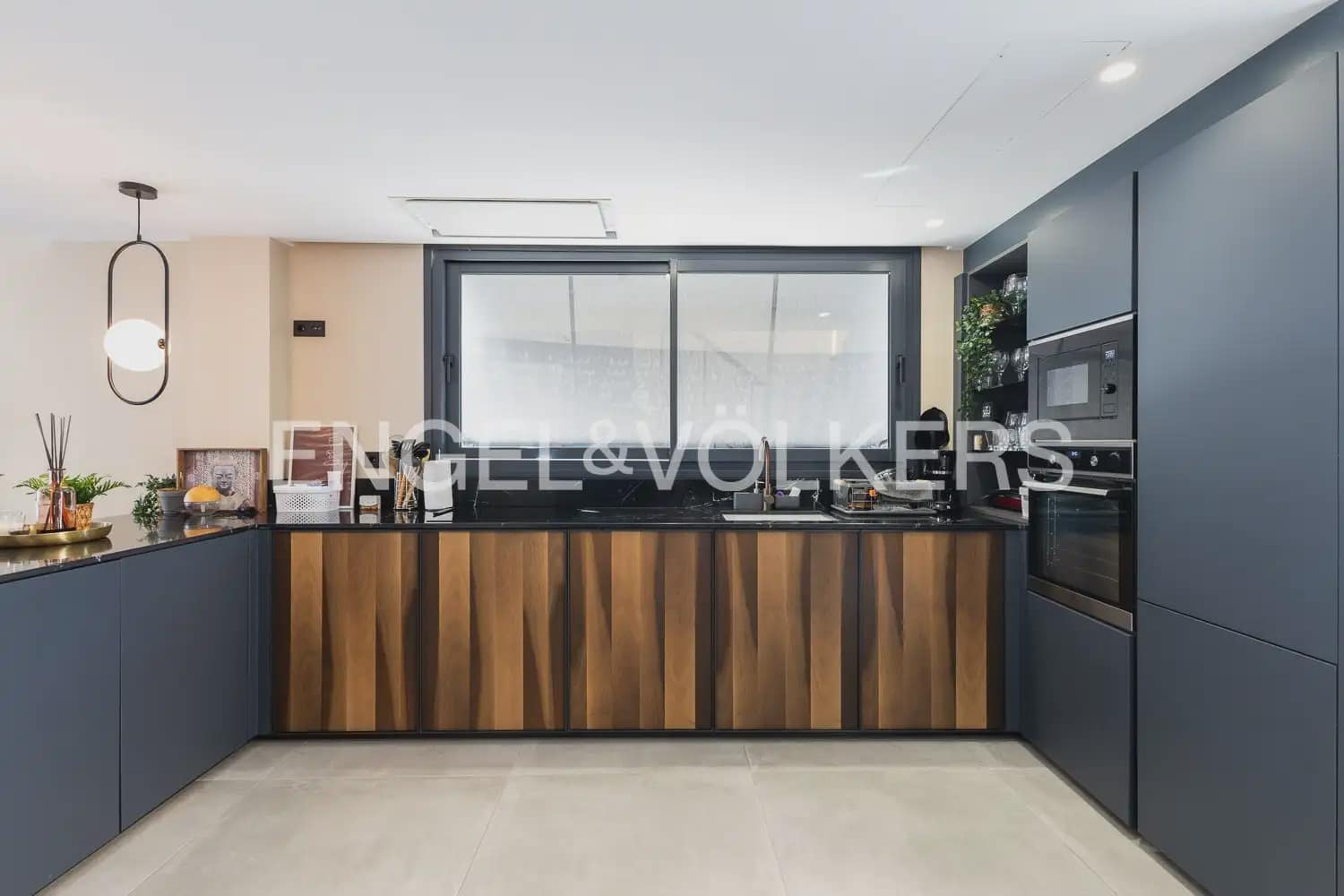 2 bedroom Villa for sale in Gandia with pool garage - € 470,000 (Ref: 9946772)