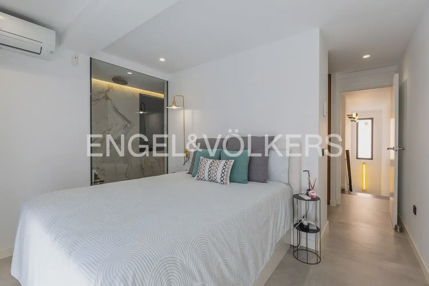 2 bedroom Villa for sale in Gandia with pool garage - € 470,000 (Ref: 9946772)