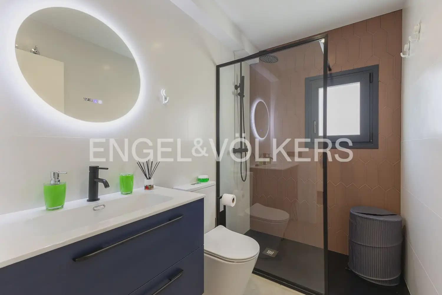 2 bedroom Villa for sale in Gandia with pool garage - € 470,000 (Ref: 9946772)