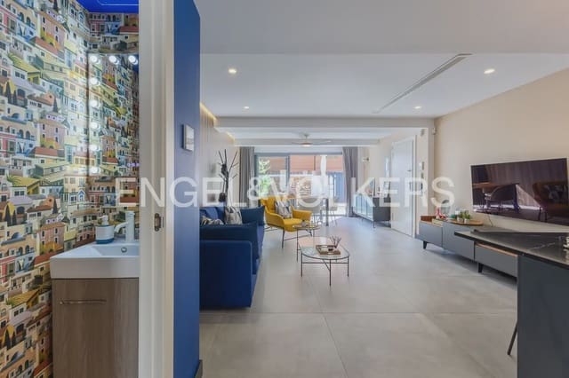 Casa de 2 habitaciones en Gandia en venta con piscina garaje - 470.000 € (Ref: 9946772)