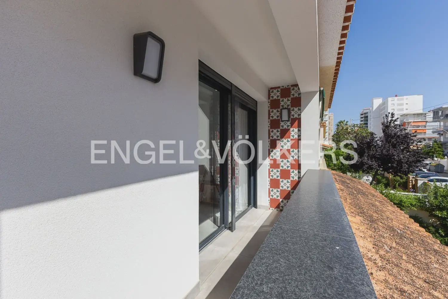 2 bedroom Villa for sale in Gandia with pool garage - € 470,000 (Ref: 9946772)