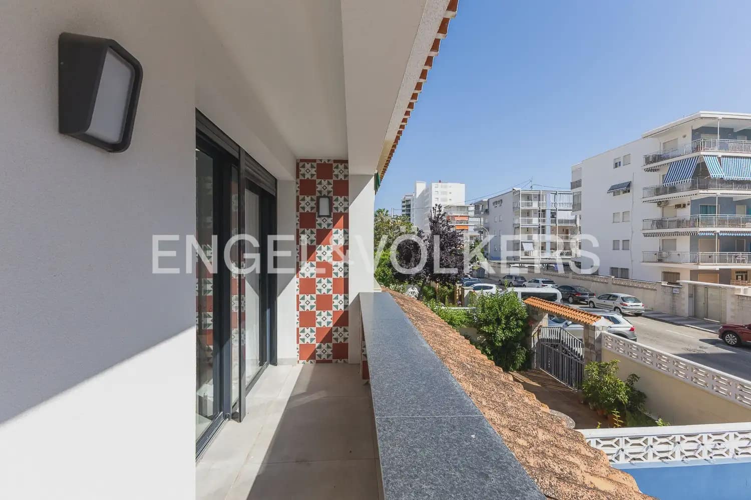 2 bedroom Villa for sale in Gandia with pool garage - € 470,000 (Ref: 9946772)