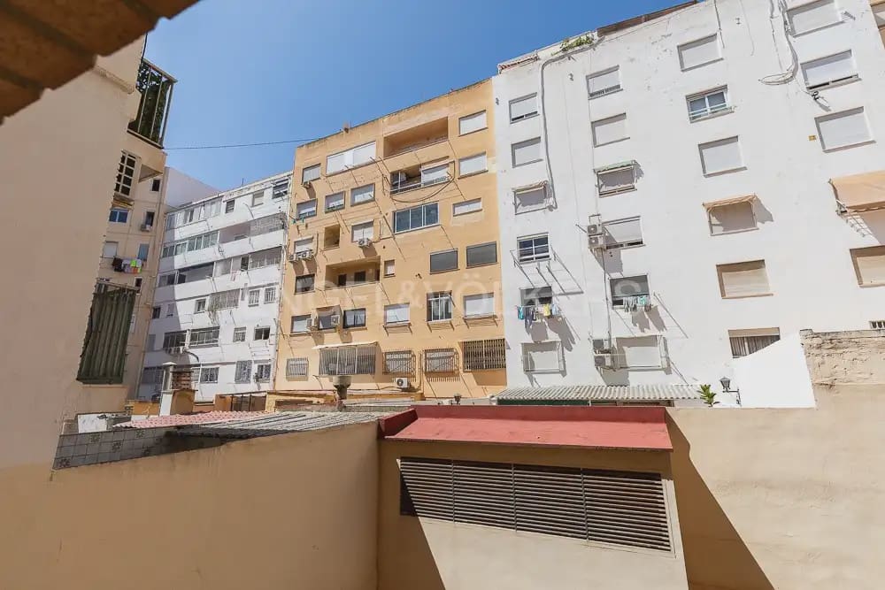 4 soveværelse Lejlighed til leje i Valencia by - € 1.550 (Ref: 9948433)