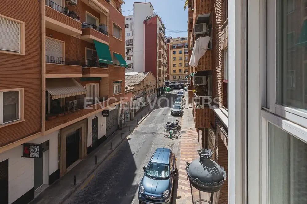 4 soveværelse Lejlighed til leje i Valencia by - € 1.550 (Ref: 9948433)