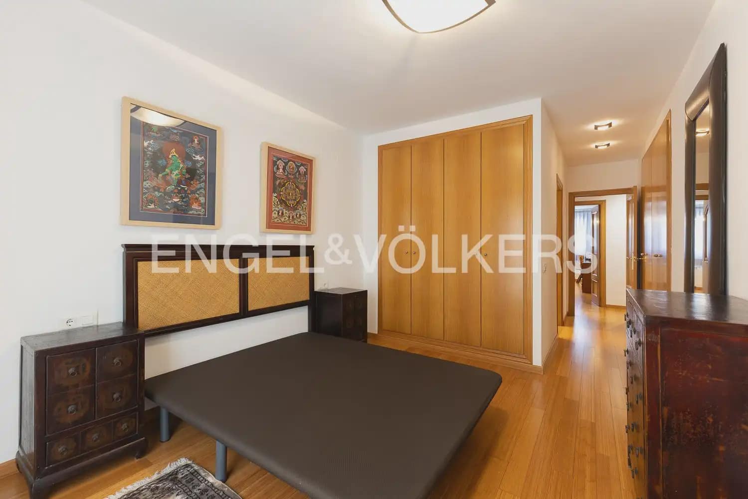 4 soveværelse Lejlighed til leje i Valencia by - € 1.550 (Ref: 9948433)