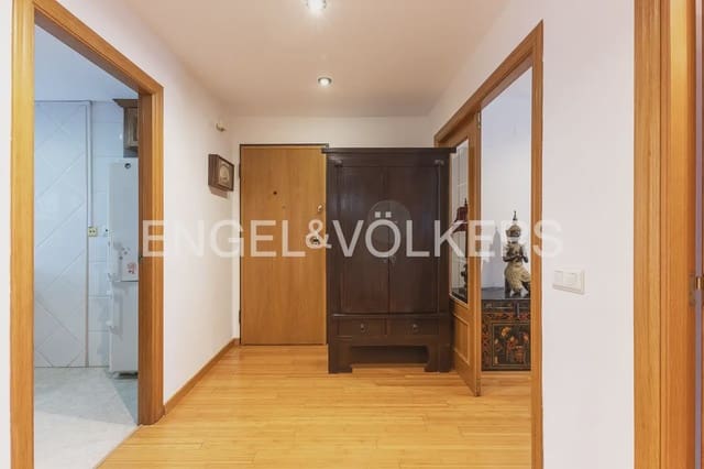 4 makuuhuone Asunto vuokrattavana paikassa Arrancapins, Valencia kaupunki - 1 550 € (Ref: 9948433)