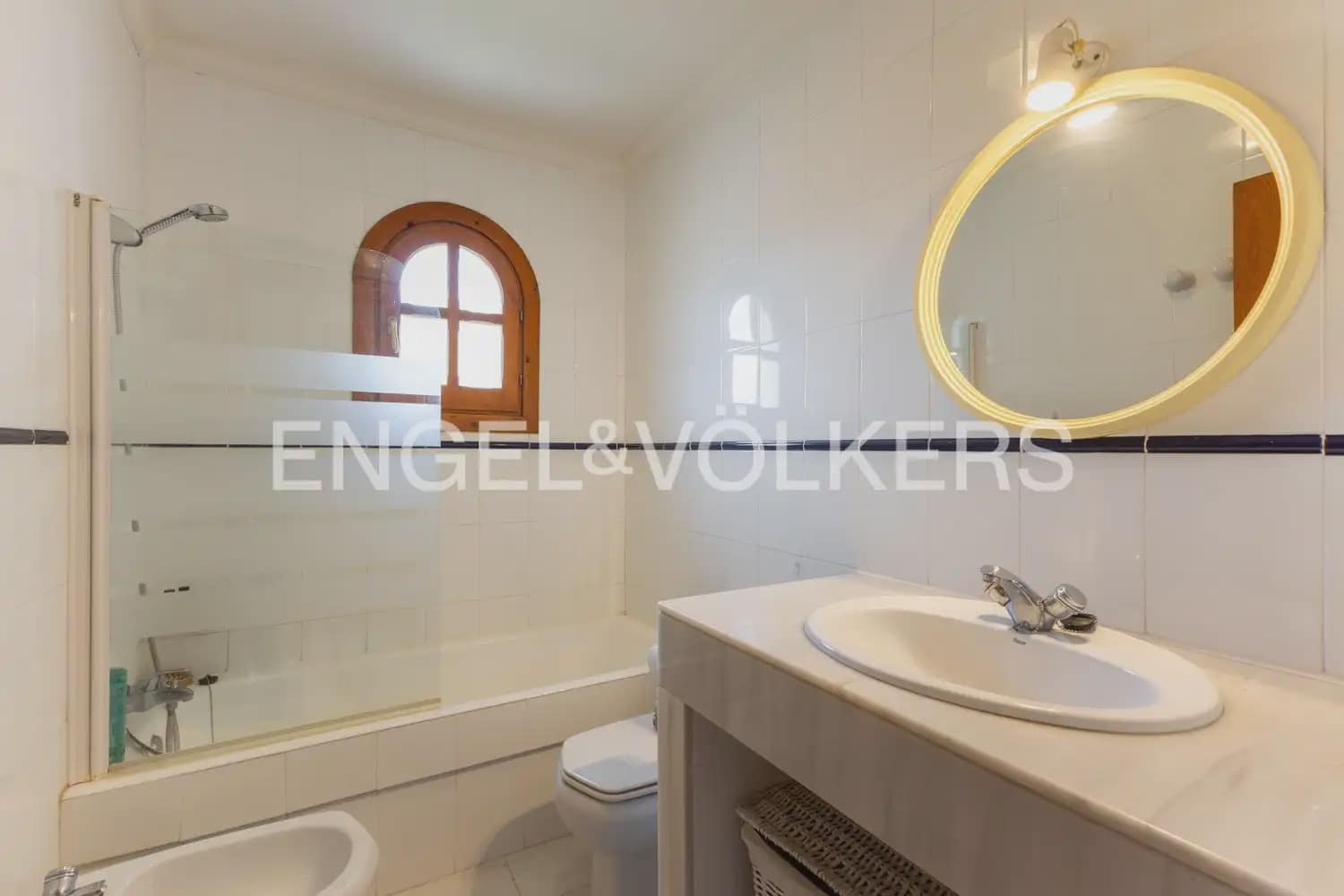 4 Zimmer Villa zu verkaufen in Pedreguer mit Pool - 495.000 € (Ref: 9948434)