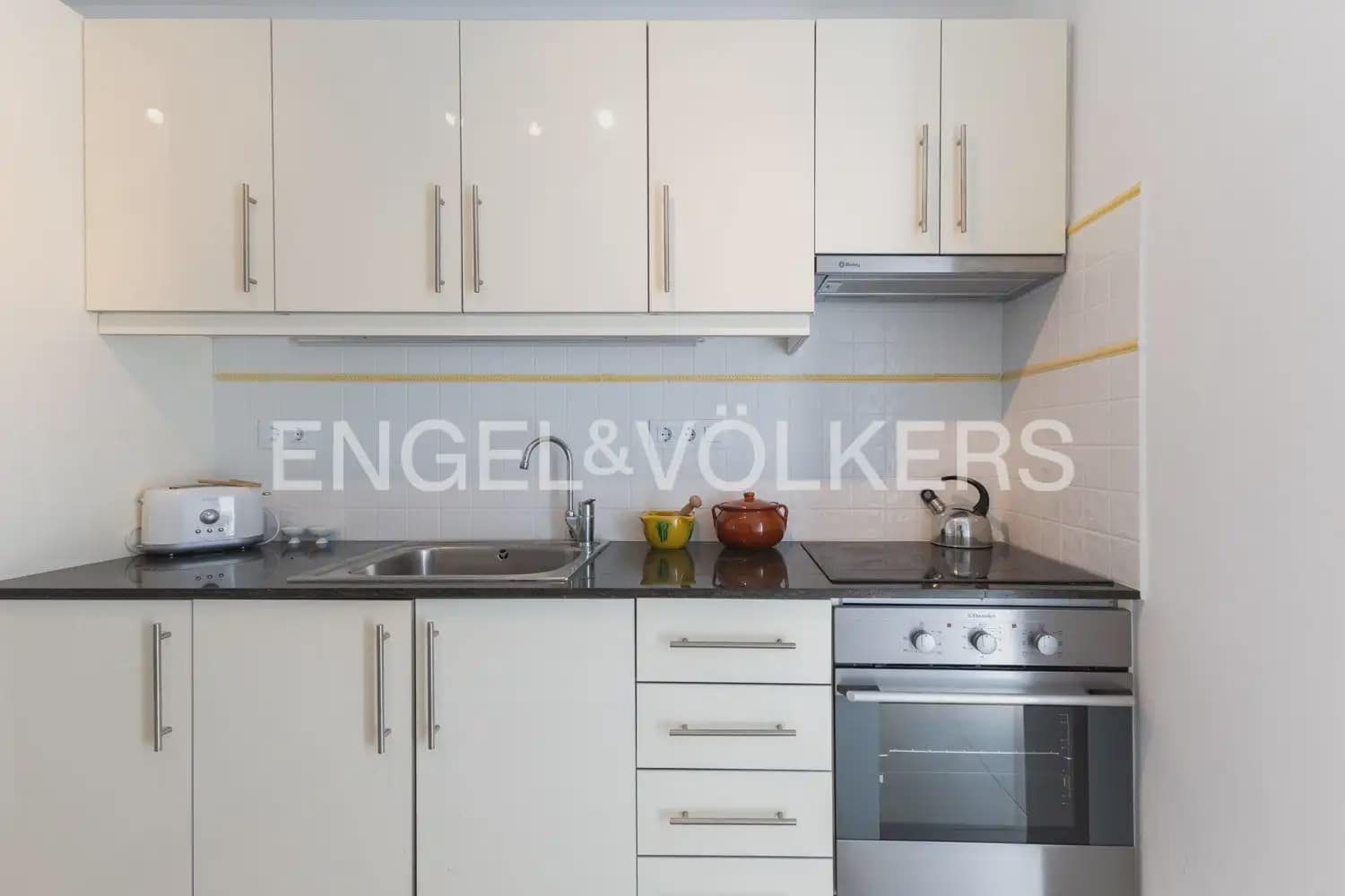 4 Zimmer Villa zu verkaufen in Pedreguer mit Pool - 495.000 € (Ref: 9948434)