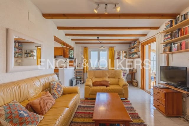 4 Zimmer Villa zu verkaufen in Pedreguer mit Pool - 495.000 € (Ref: 9948434)