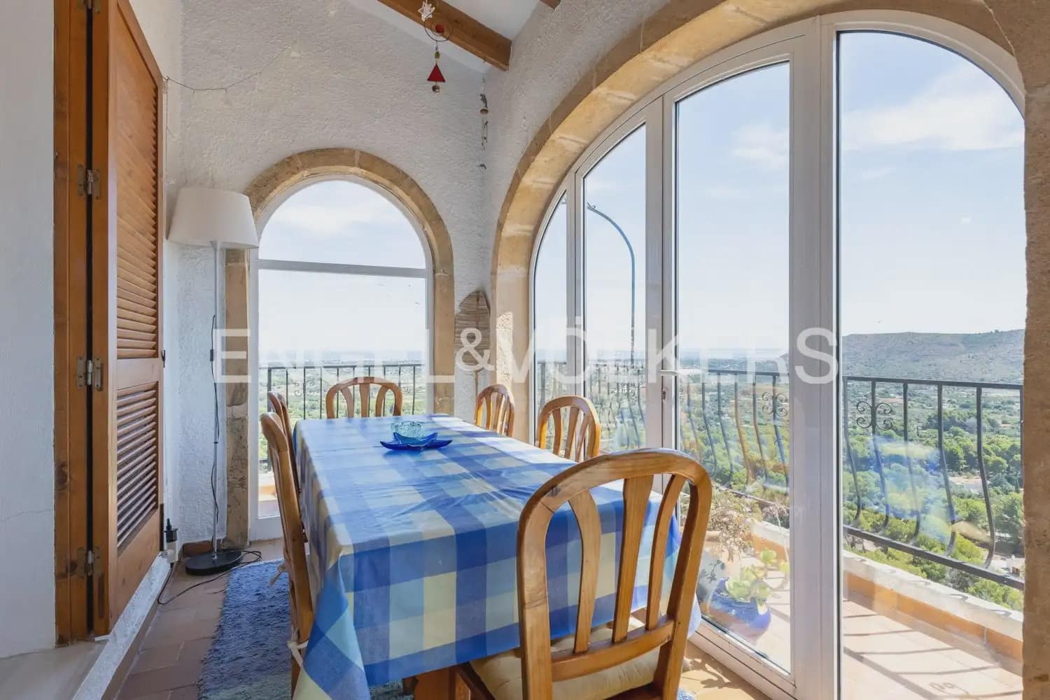 4 Zimmer Villa zu verkaufen in Pedreguer mit Pool - 495.000 € (Ref: 9948434)