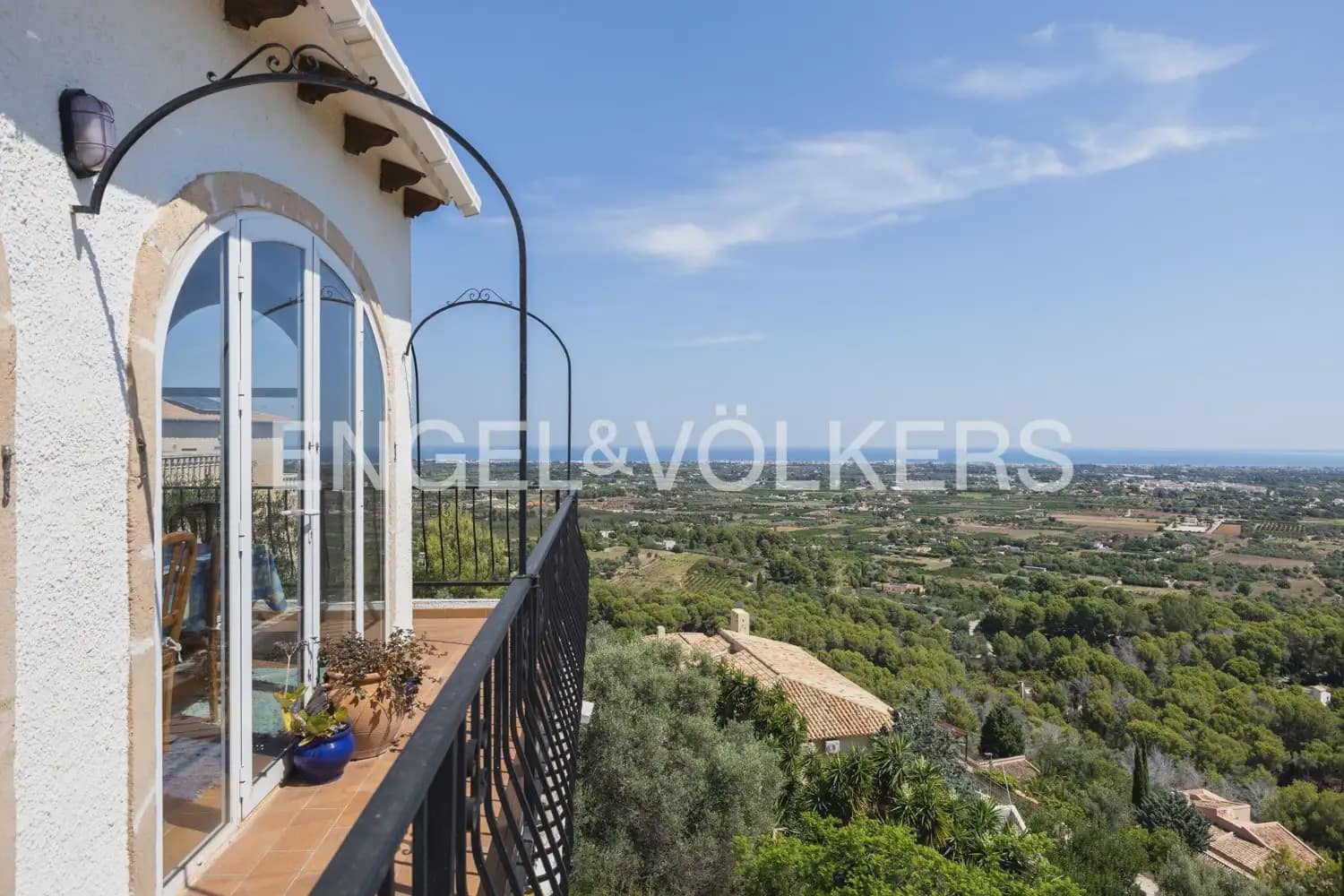 4 Zimmer Villa zu verkaufen in Pedreguer mit Pool - 495.000 € (Ref: 9948434)