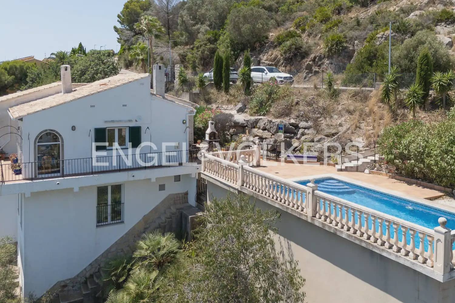 4 bedroom Villa for sale in Pedreguer with pool - € 495,000 (Ref: 9948434)